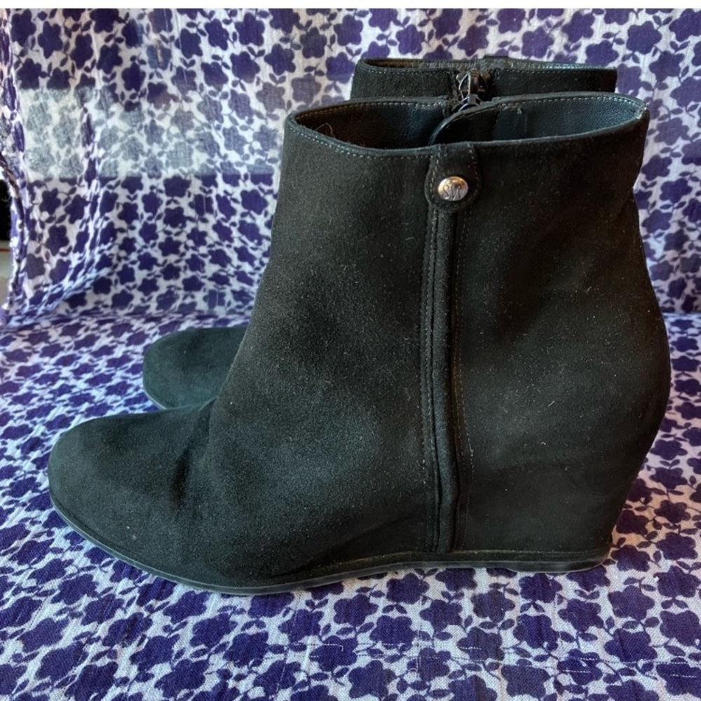 Stuart Weitzman Sidetrack suede wedge zip ankle boots booties women’s 7.5 black